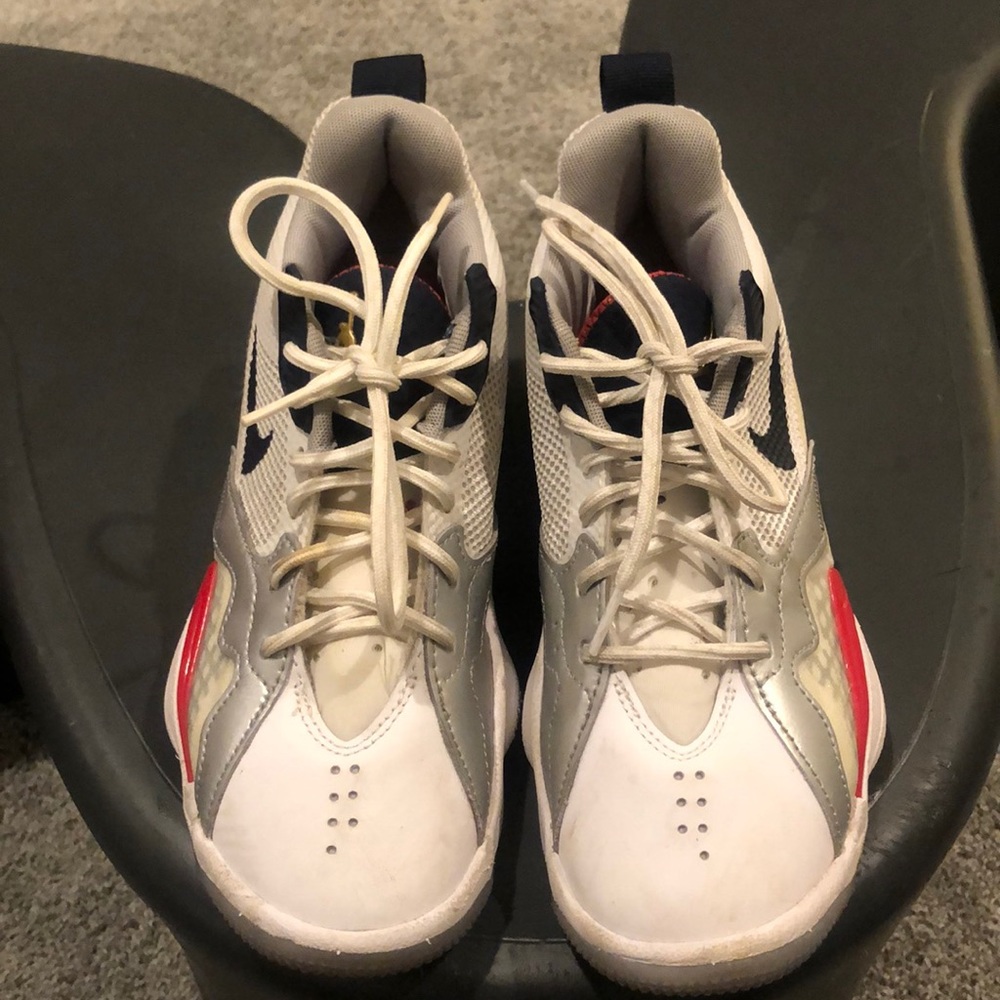 Jordan Zoom 92 basketball shoes